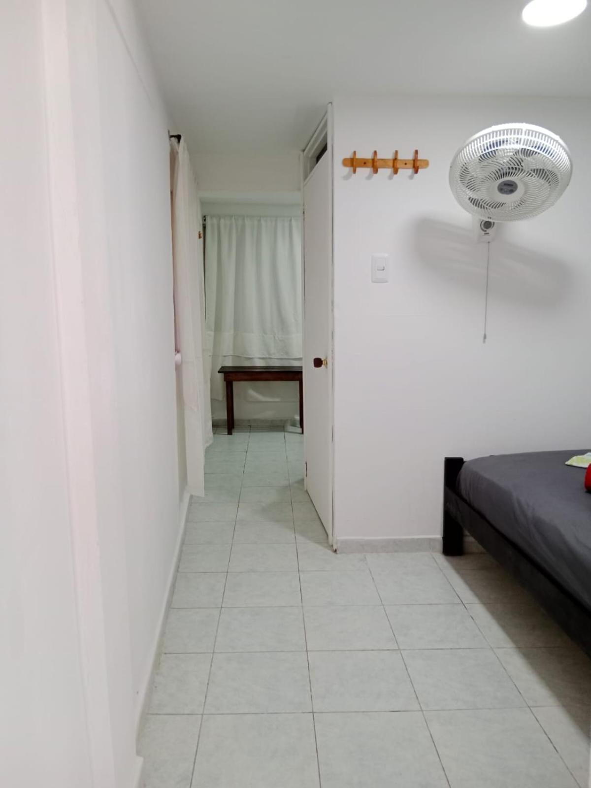 Sunny Beach Apartments Сан-Андрес Екстер'єр фото