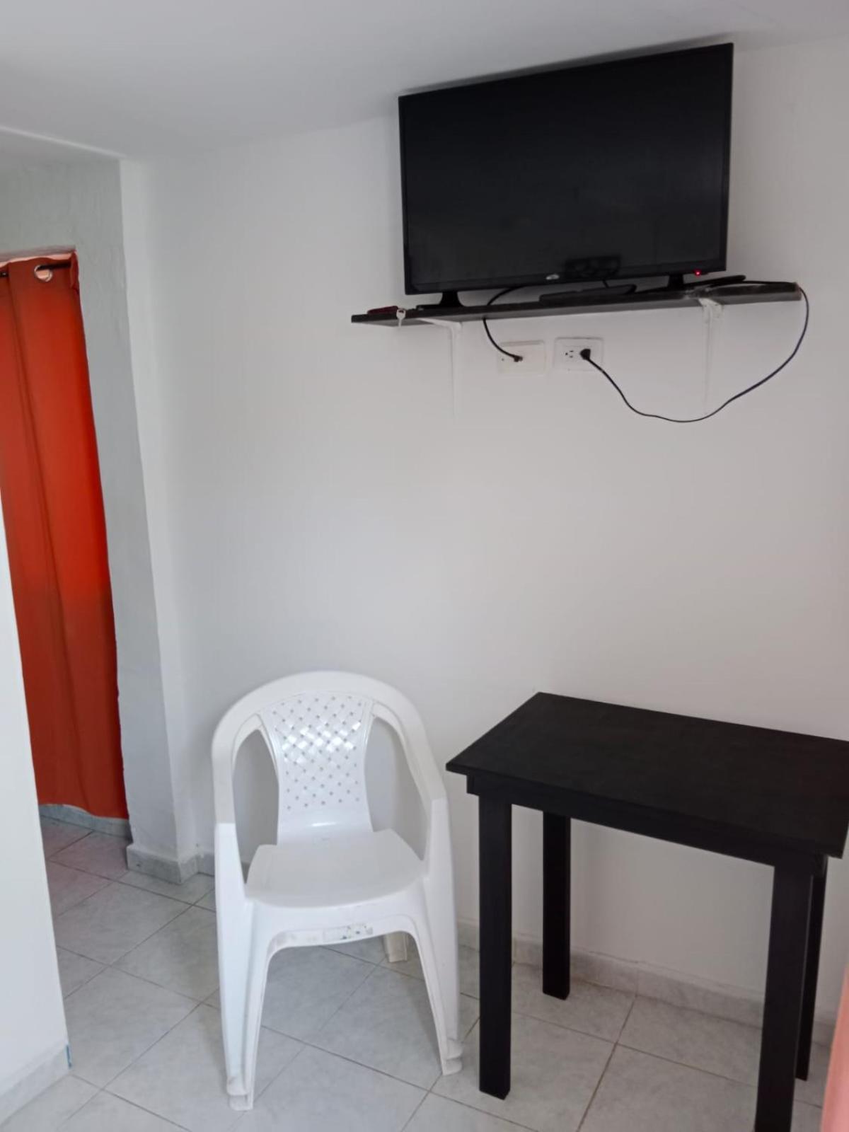 Sunny Beach Apartments Сан-Андрес Екстер'єр фото